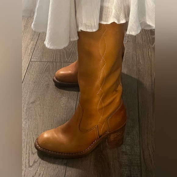 Vintage Cognac leather cowboy boots - Picture 5 of 16